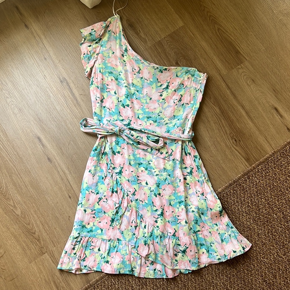 GB size large one shoulder dress